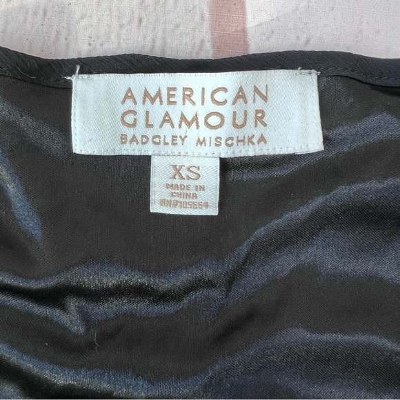 Badgley Mischka American Glamour Crochet Lace Sheer Sleeve Blouse - Picture 6 of 8